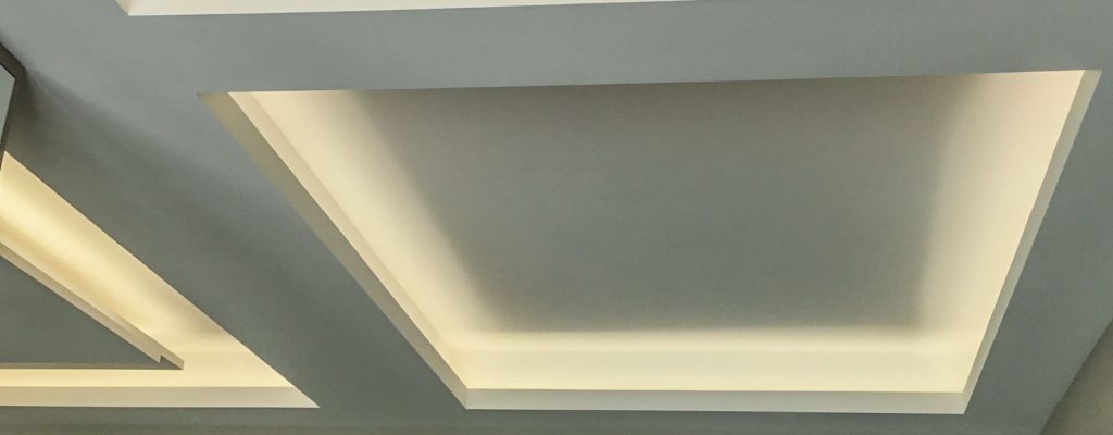 soffite-en-platre Soffite Plafond : Tout ce qu'il faut savoir pour sublimer l'intérieur
